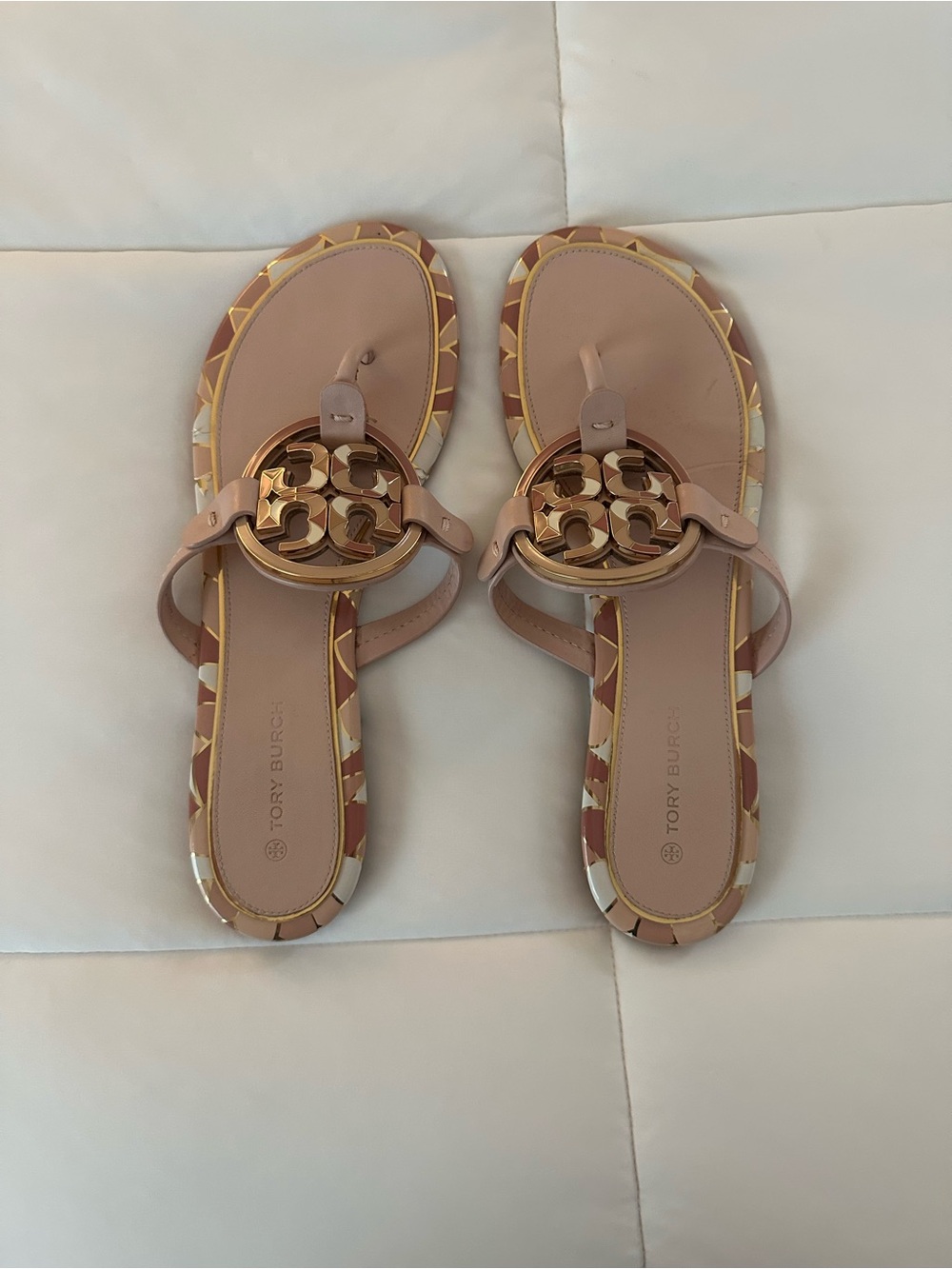 Tory Burch Miller Sandals Seashell Pink Multi Size 8.5 Leather Flat Logo Slides